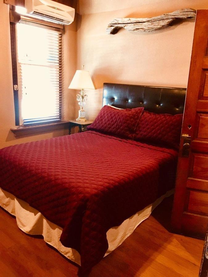 Fall River Suites Hot Springs Bagian luar foto
