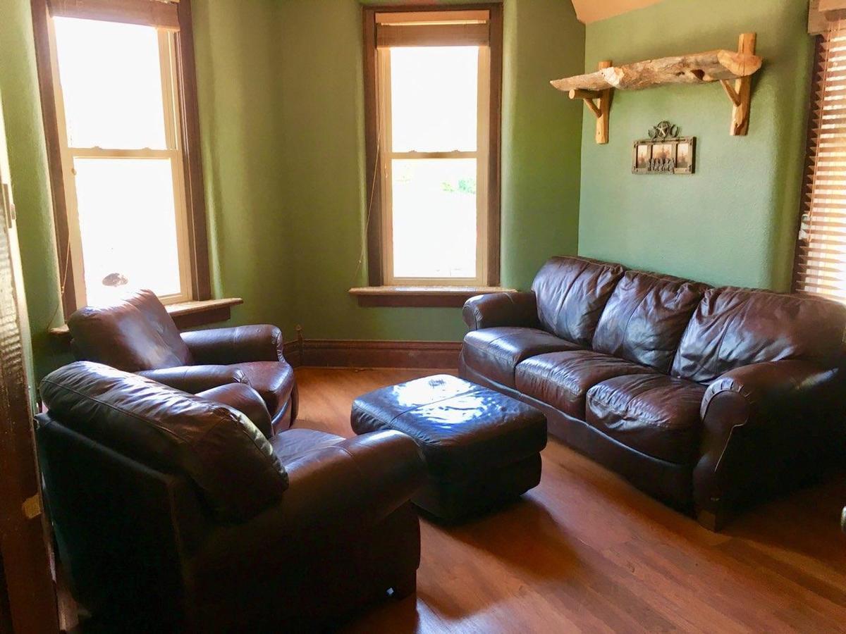 Fall River Suites Hot Springs Bagian luar foto